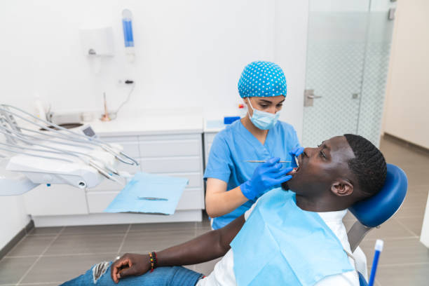 Best Weekend Emergency Dentist in Maryvle, IL
